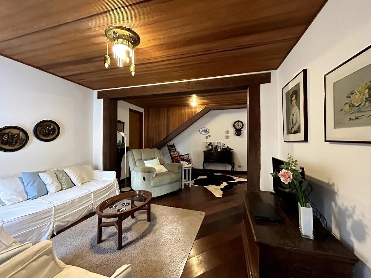Casa Bambole - Comfort No Capivari-By Hostyn Campos do Jordao Brazil